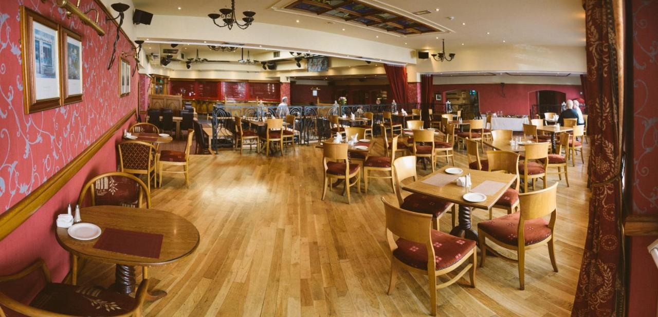 קאבן The Farnham Arms Hotel מראה חיצוני תמונה